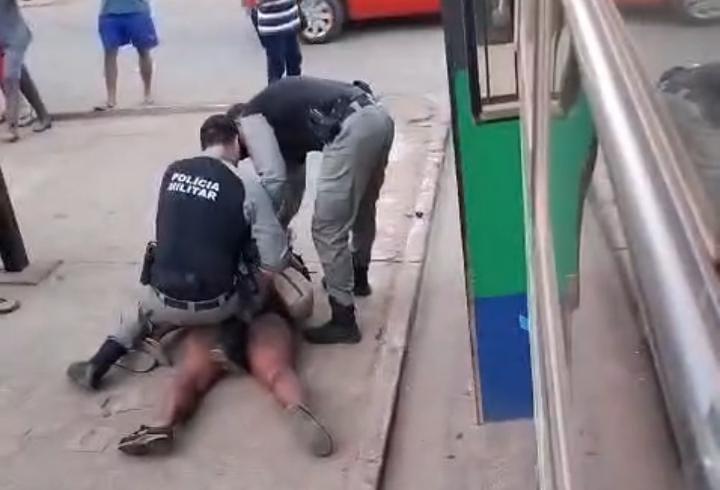 Duas mulheres são presas em Luziânia após esfaquear homem em via pública
