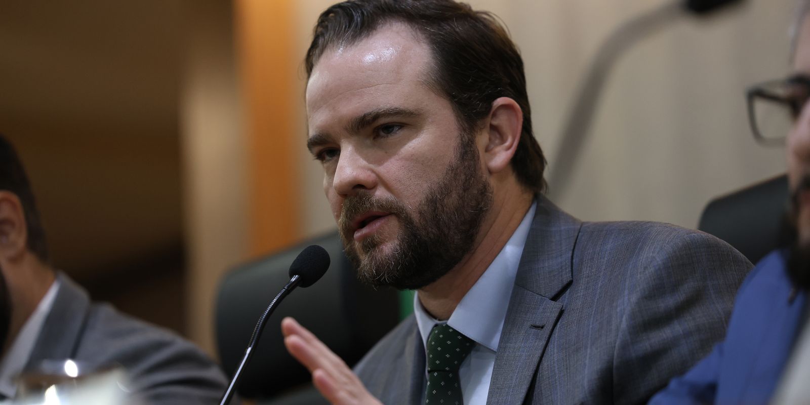 Fazenda tenta mediar renegociação da dívida do Rio com BNDES e Banco do Brasil