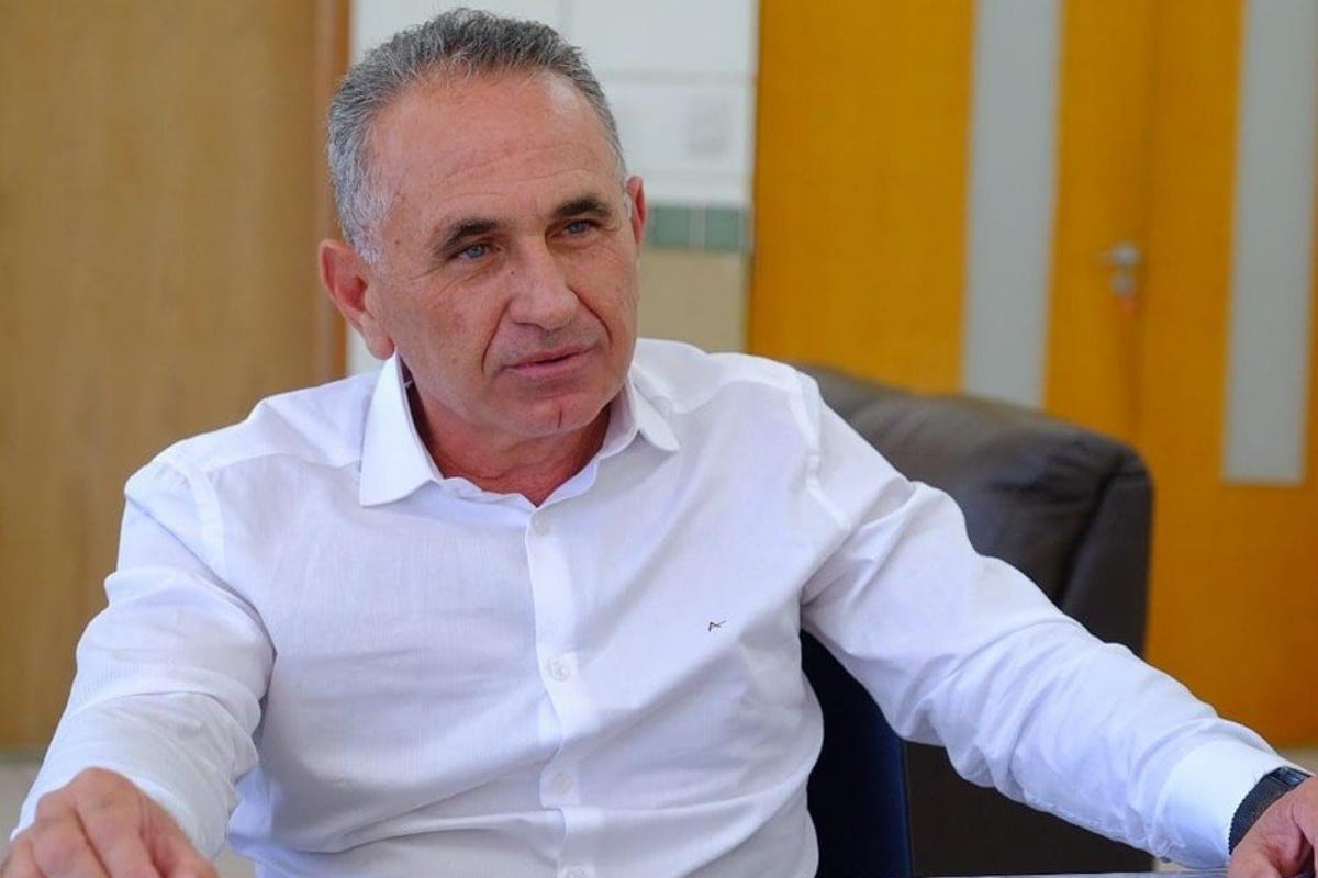 Conheça o suplente de André do Prado após saída de Eduardo Bolsonaro