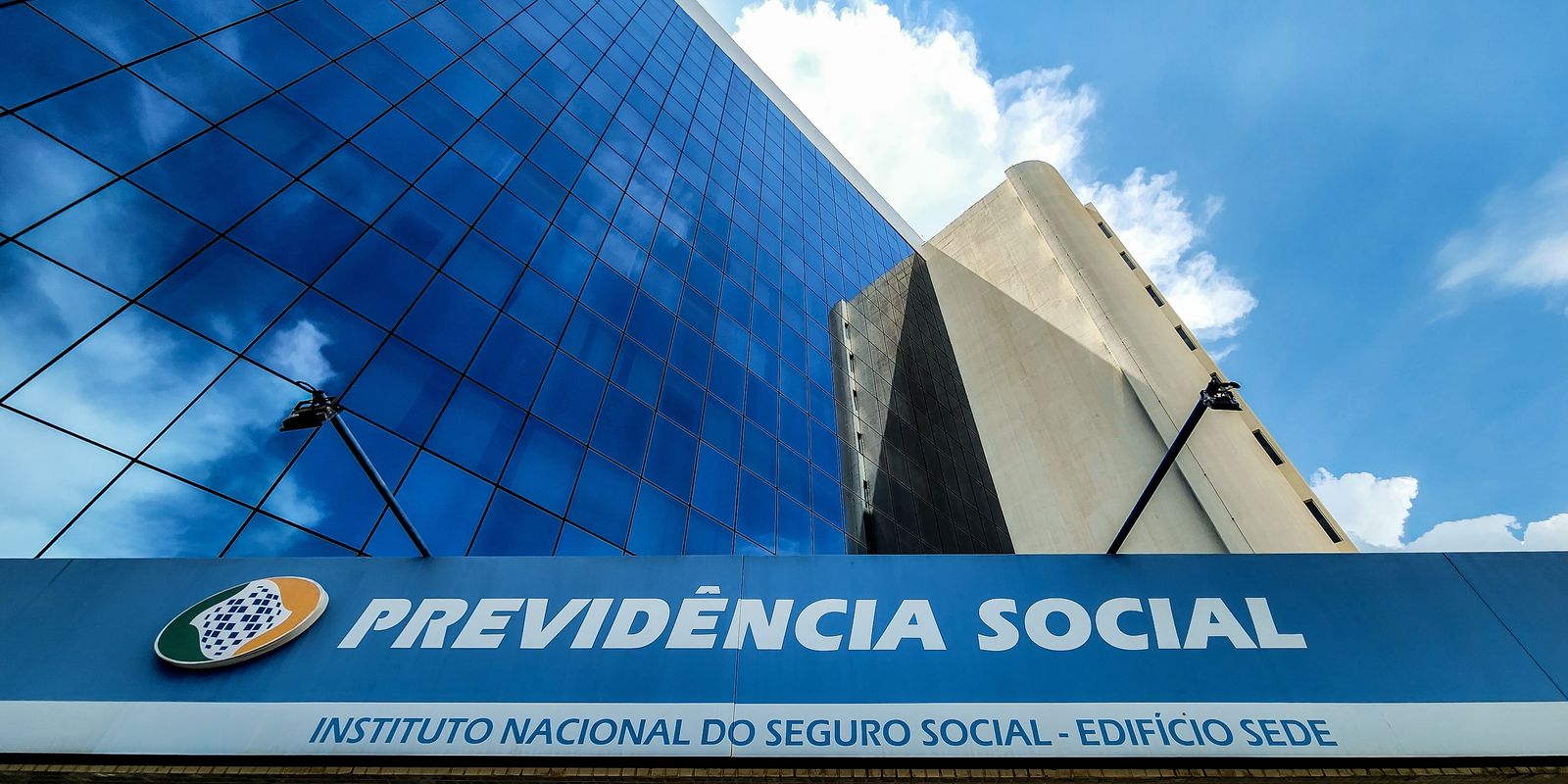 Veja como obter benefícios do INSS sem carência em 18 casos de doenças graves