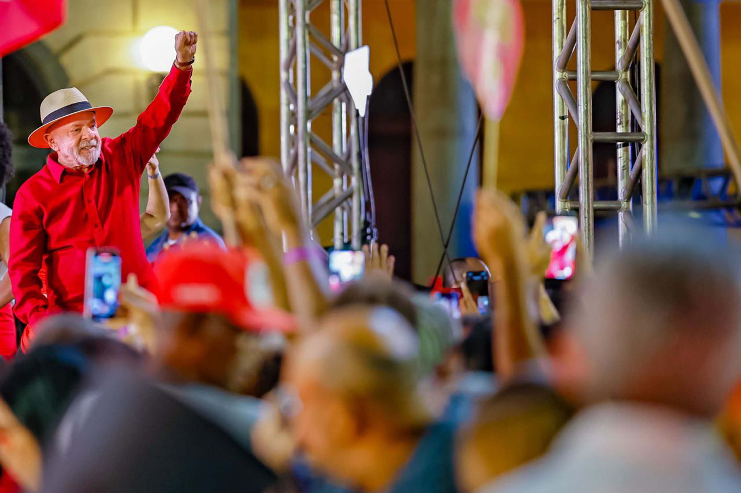 Lula e Trump: presidente brasileiro sugere conversa com Xi e Putin por paz