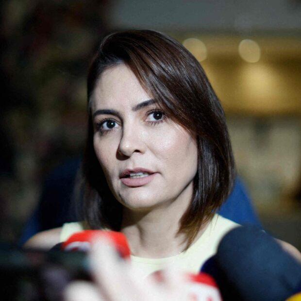 Michelle Bolsonaro confirma candidatura ao Senado pelo Distrito Federal
