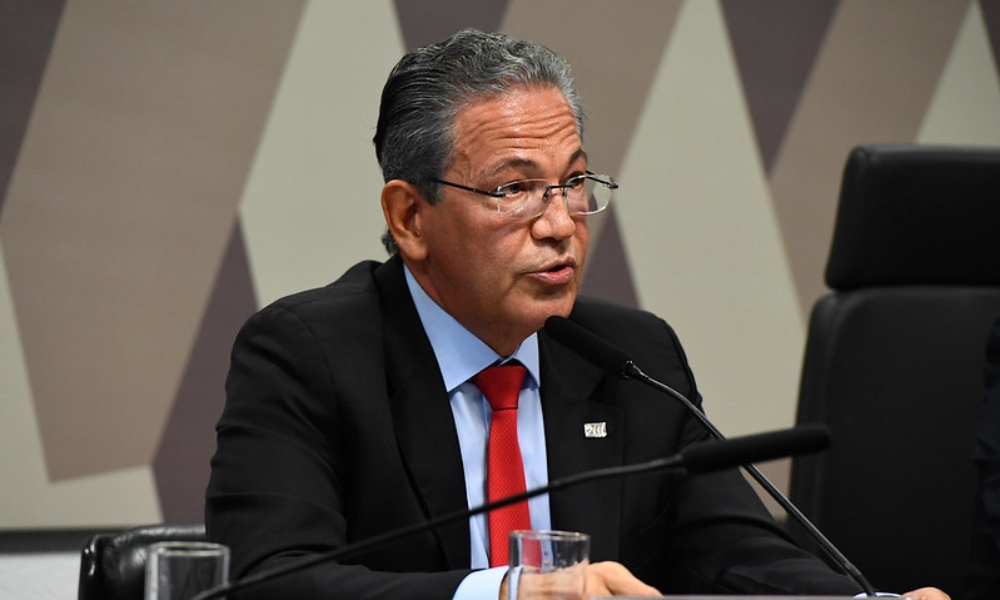 Ministro do STJ afirma merecer salário maior que os R$ 141 mil recebidos recentemente