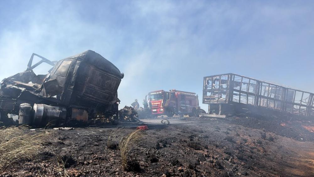 Tragédia na GO 436: motorista de carreta morre carbonizado em Cristalina