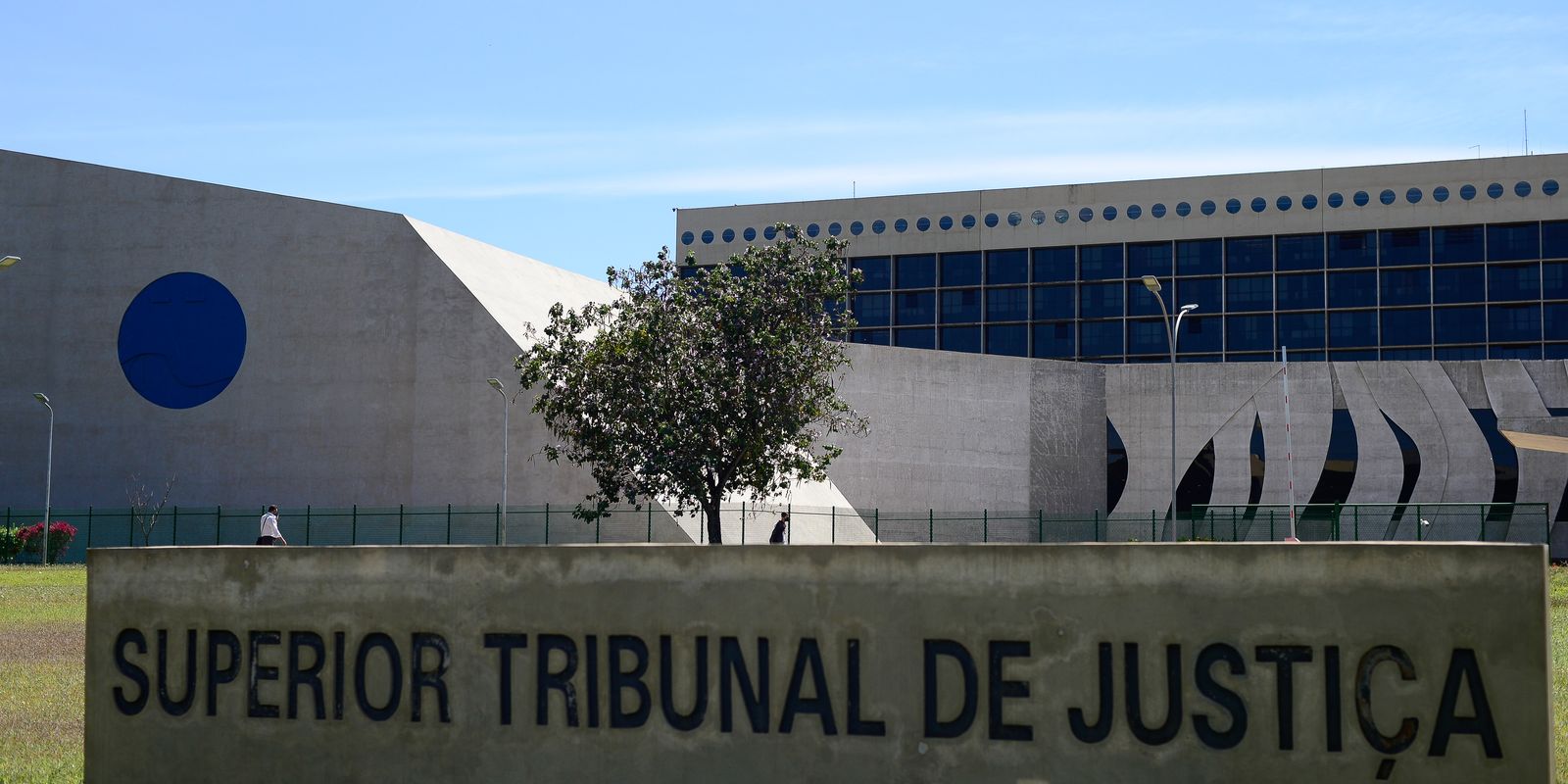 Nova lei exige relevância para julgar recursos no STJ e busca agilizar a Justiça
