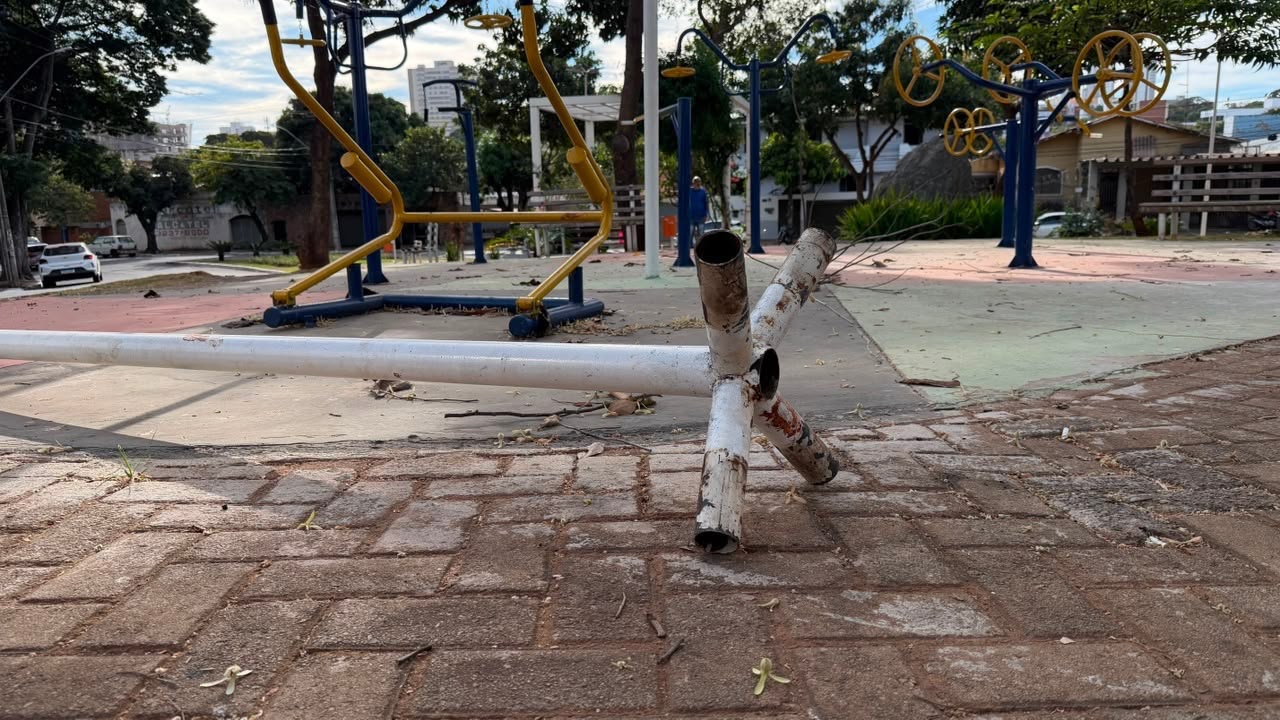 Casos de vandalismo em Goiânia destroem praças recém-reformadas no Setor Central