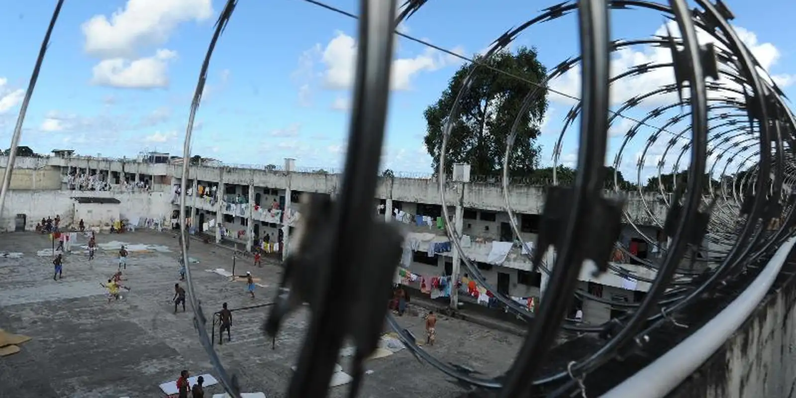 Sistema prisional do Rio de Janeiro combate entrada de itens proibidos
