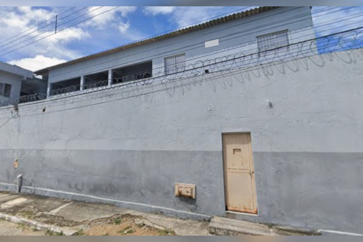 Fuga em presídio de Minas Gerais deixa cinco detentos foragidos no estado