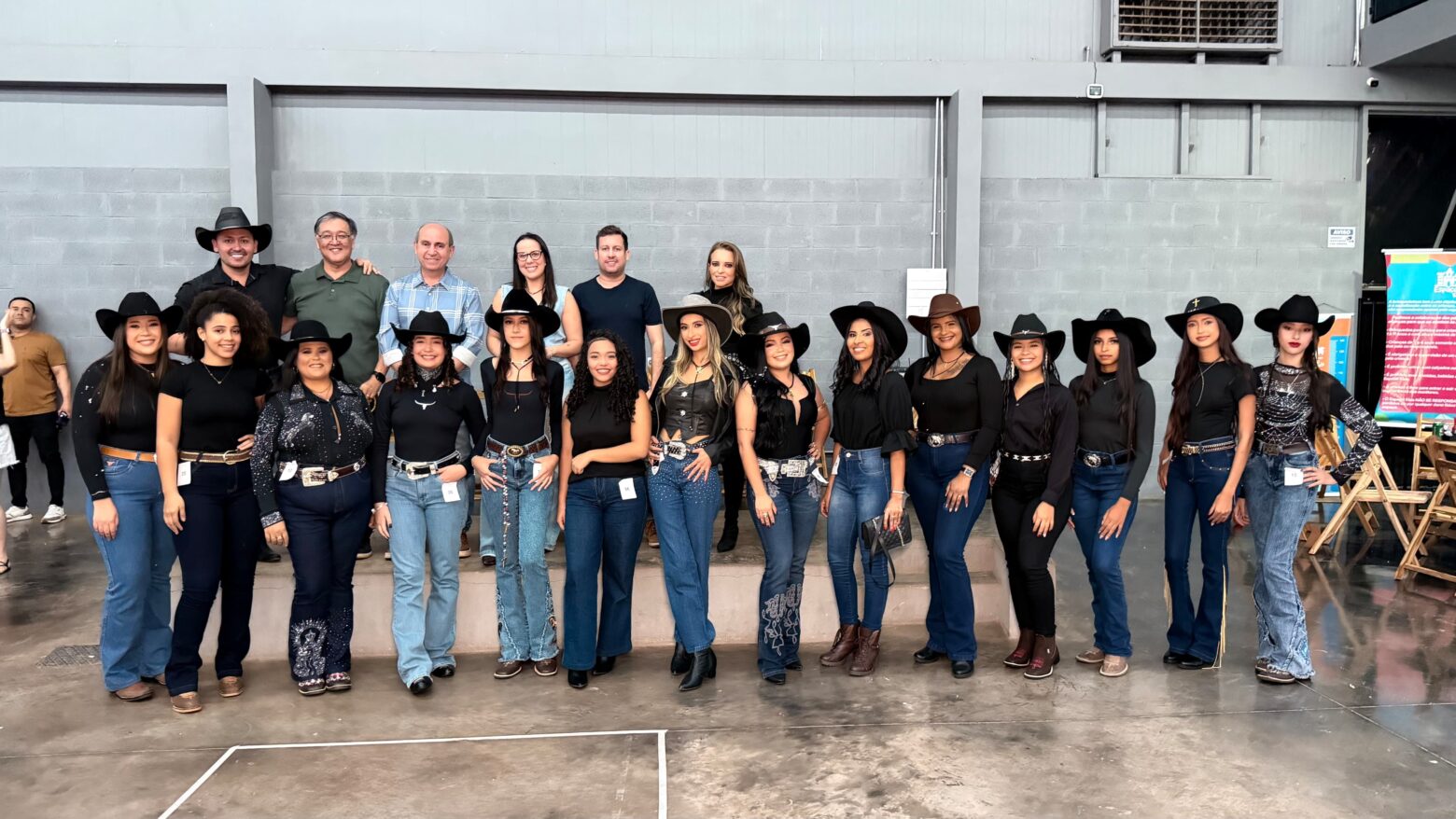 ExpoAgro Luziânia 2026 escolhe dez finalistas para o concurso de rainha
