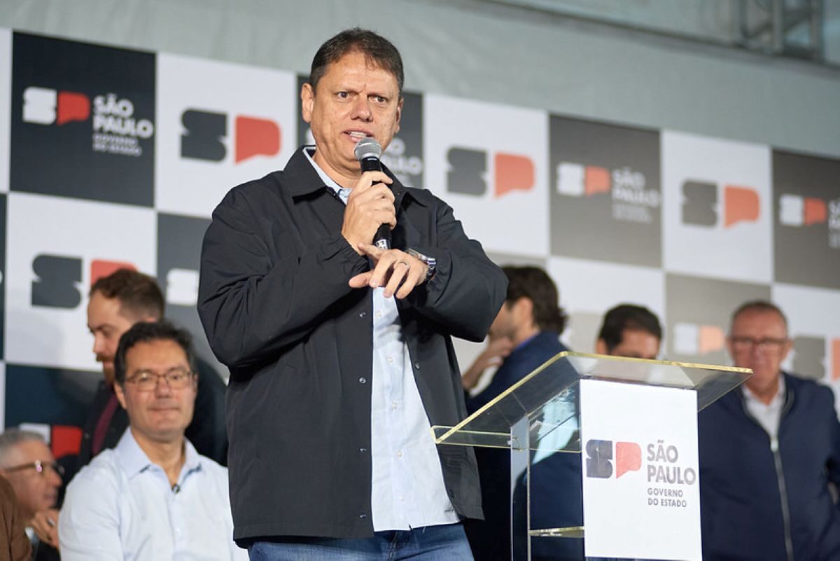 Convenção do Republicanos oficializa Tarcísio de Freitas em meio a cálculo político