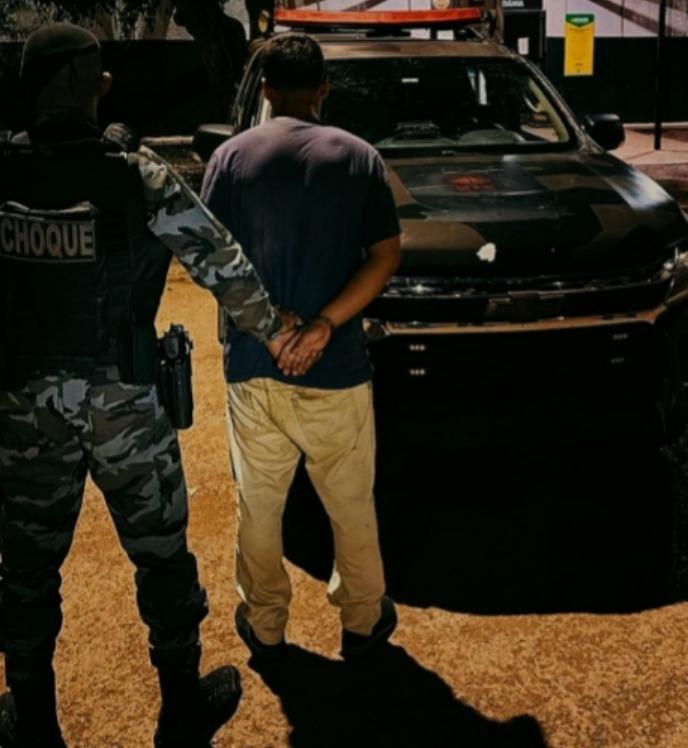 Suspeito de vender super maconha é preso após tentar fugir em Cidade Ocidental