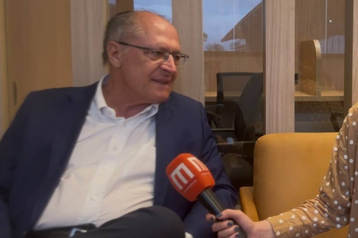 Alckmin exige investigação sobre Tarcísio e Banco Master: 