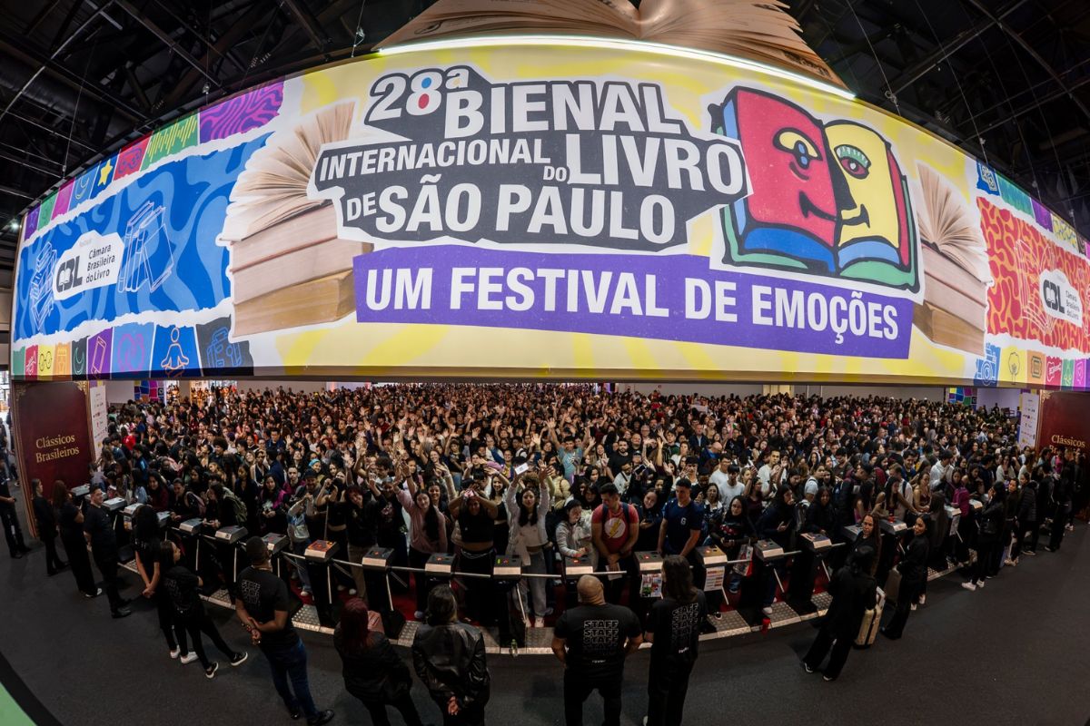 Bienal do Livro de São Paulo bate recorde histórico com 760 mil visitantes