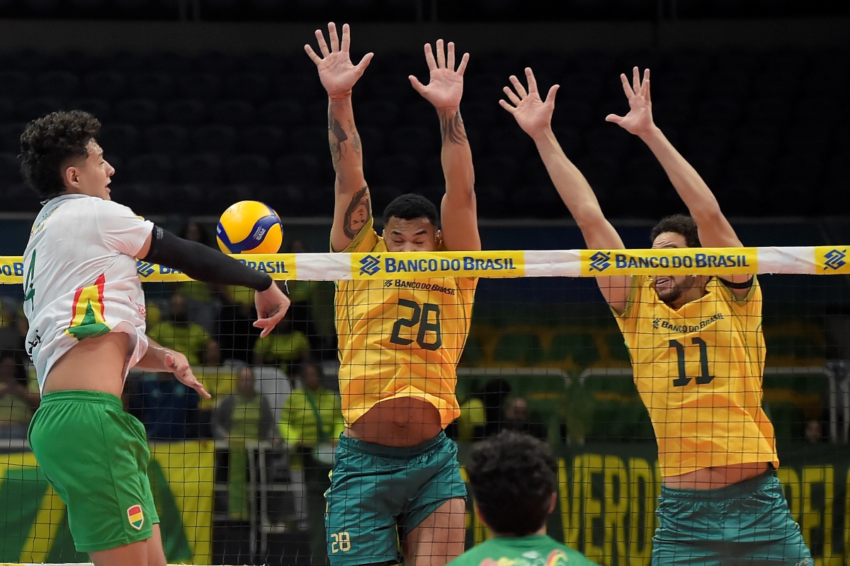 Brasil vence a Bolívia e mantém invencibilidade no Sul-Americano de Vôlei