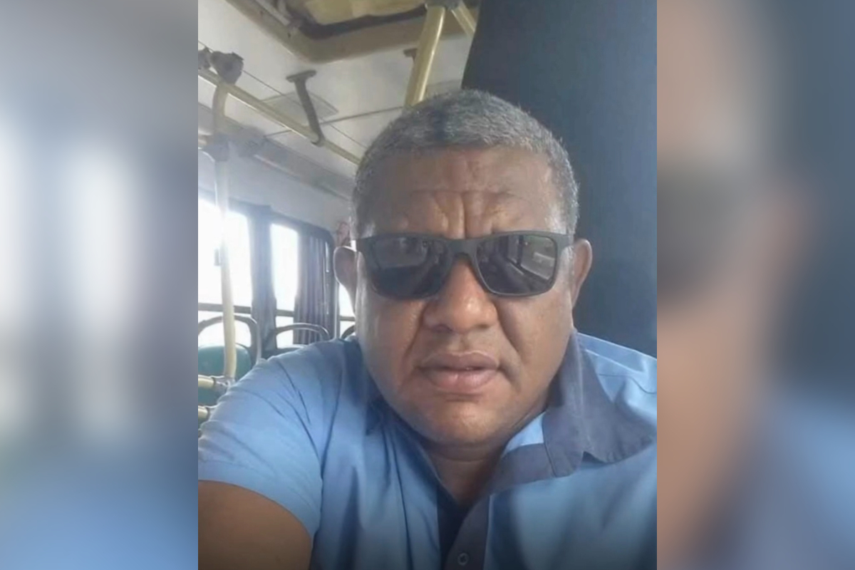 Caminhoneiro sobrevive a capotamento mas morre após ataque de abelhas em Goiás