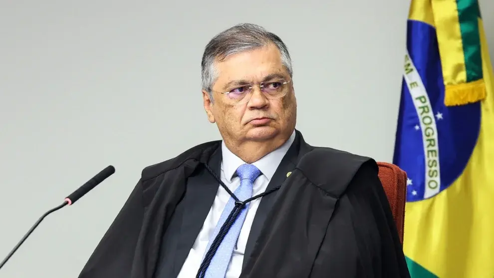 Críticas de magistrados aumentam pressão após declaração de Dino no Supremo