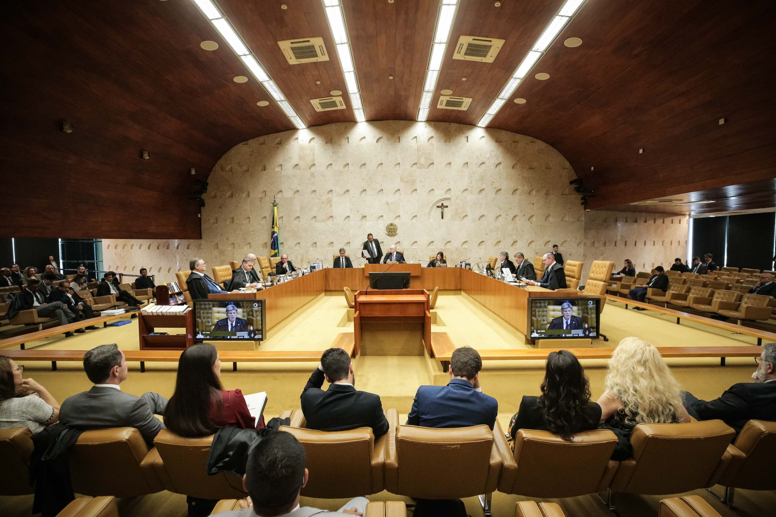 Entidades empresariais lançam manifesto para cobrar reação do STF à crise
