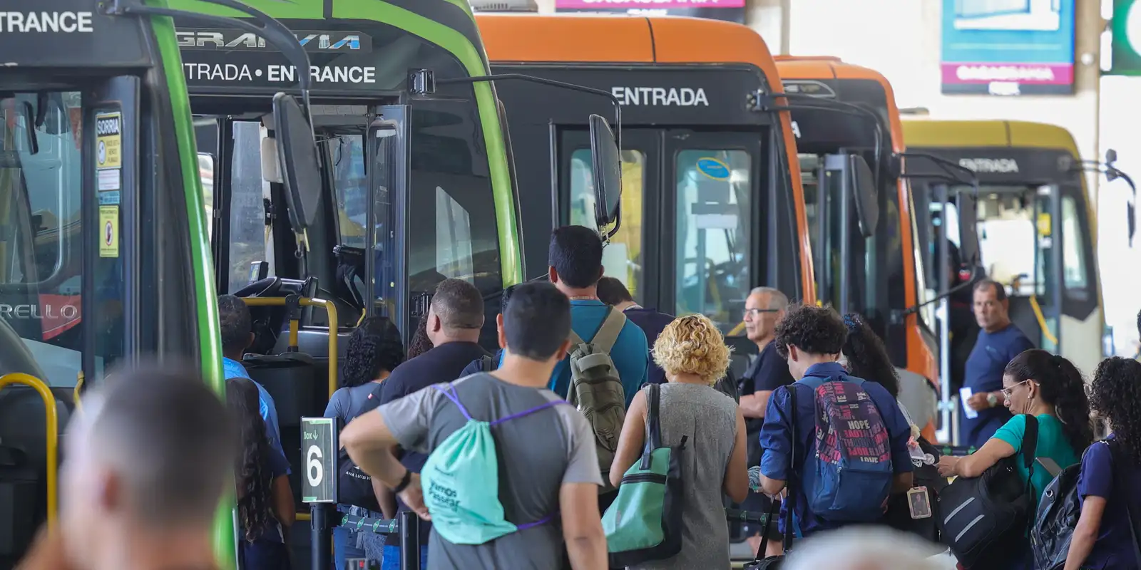 Escala 6x1 prejudica saúde mental de trabalhadores, aponta nova pesquisa