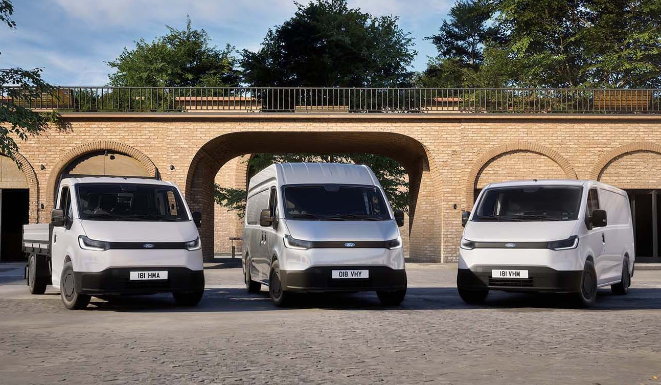 Ford trará três versões da van elétrica Transit City ao Brasil em 2026