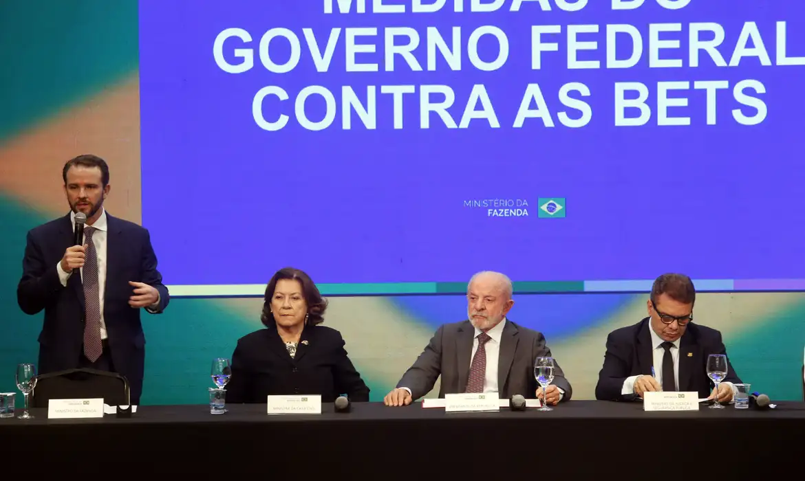Governo bloqueia 506 sites de apostas após novas restrições às bets