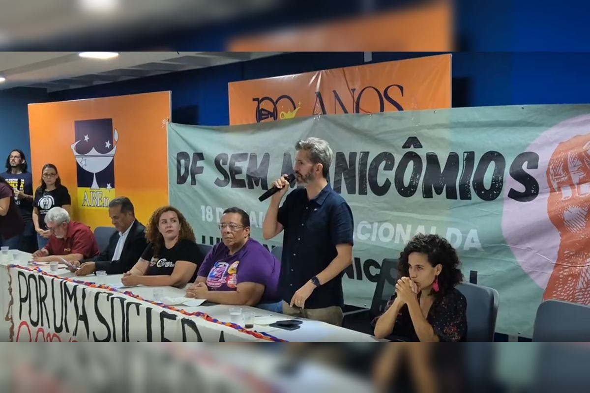 Leandro Grass assina carta pela saúde mental e promete cidade saudável