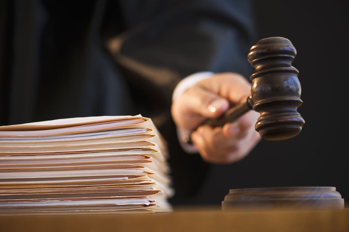 Justiça anula demissão de grávida com TDAH em Minas Gerais