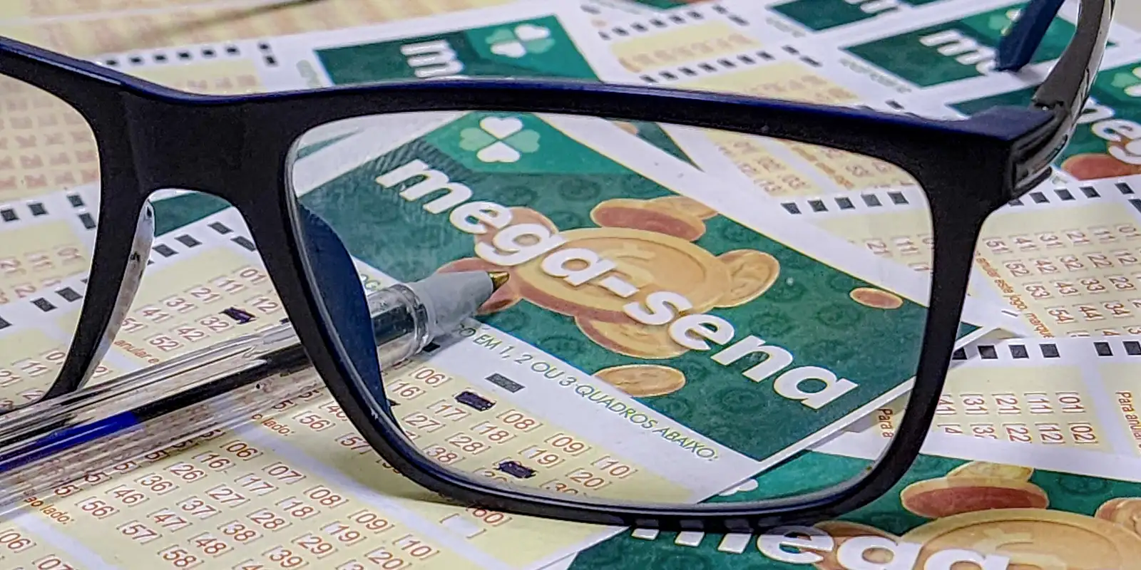 Mega-Sena acumulada chega a R$ 52 milhões; confira as dezenas sorteadas