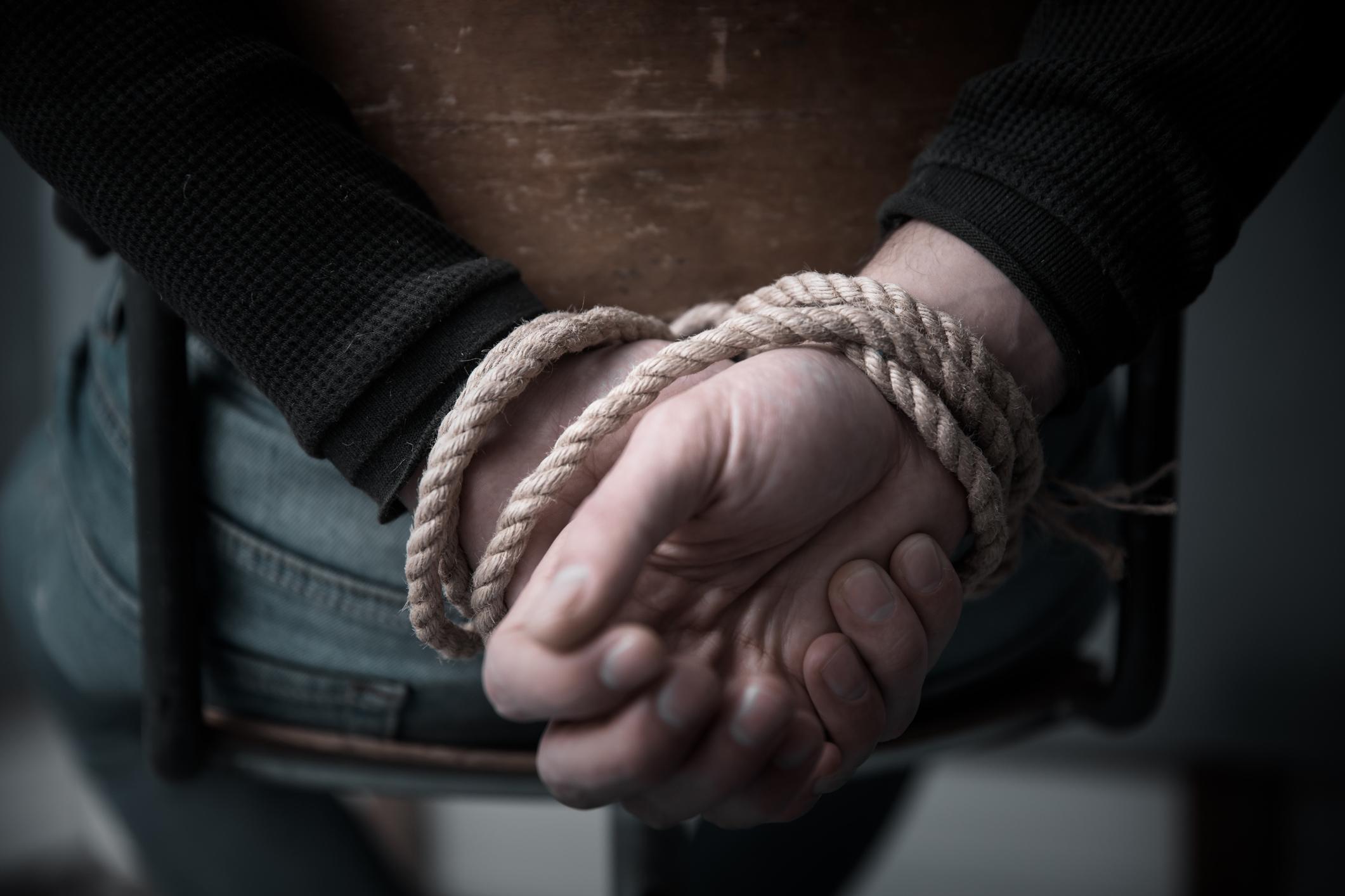 Membro do PCC é condenado por homicídio e ocultação de cadáver no Entorno