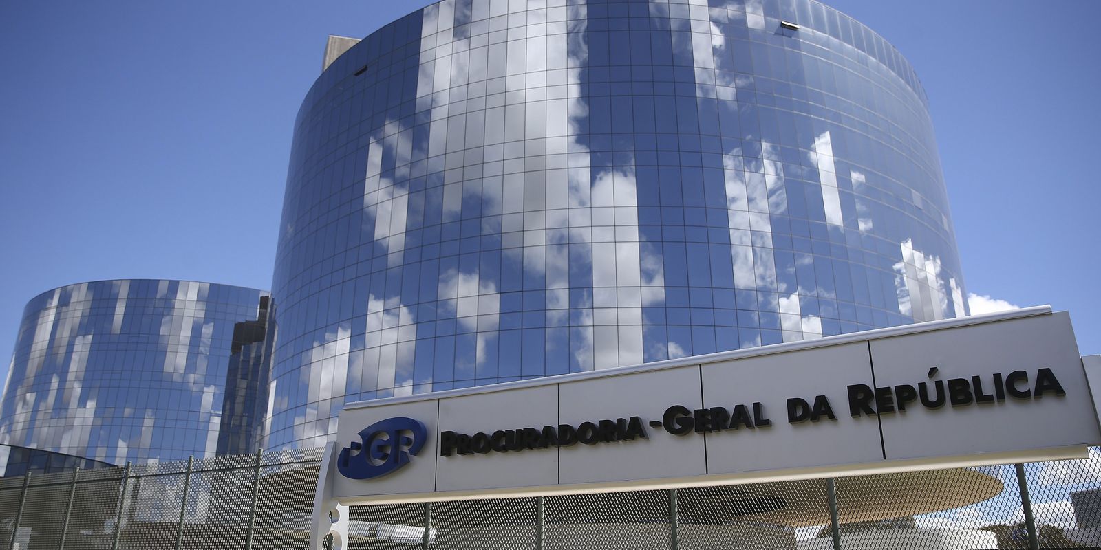 PGR defende a quebra de sigilo em processo sobre pagamentos de Vorcaro