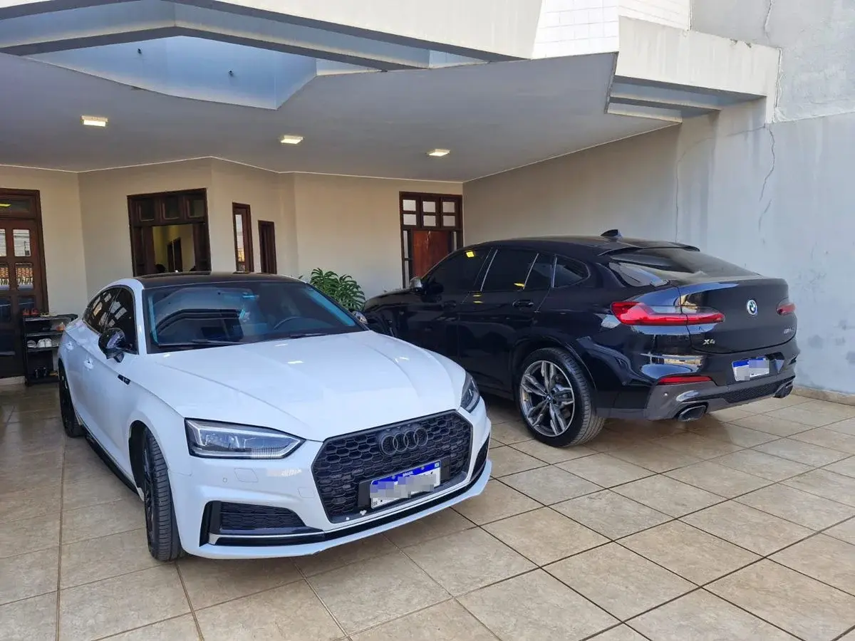 Operação da PCDF desmantela grupo que aplicava golpe do consórcio com carros de luxo
