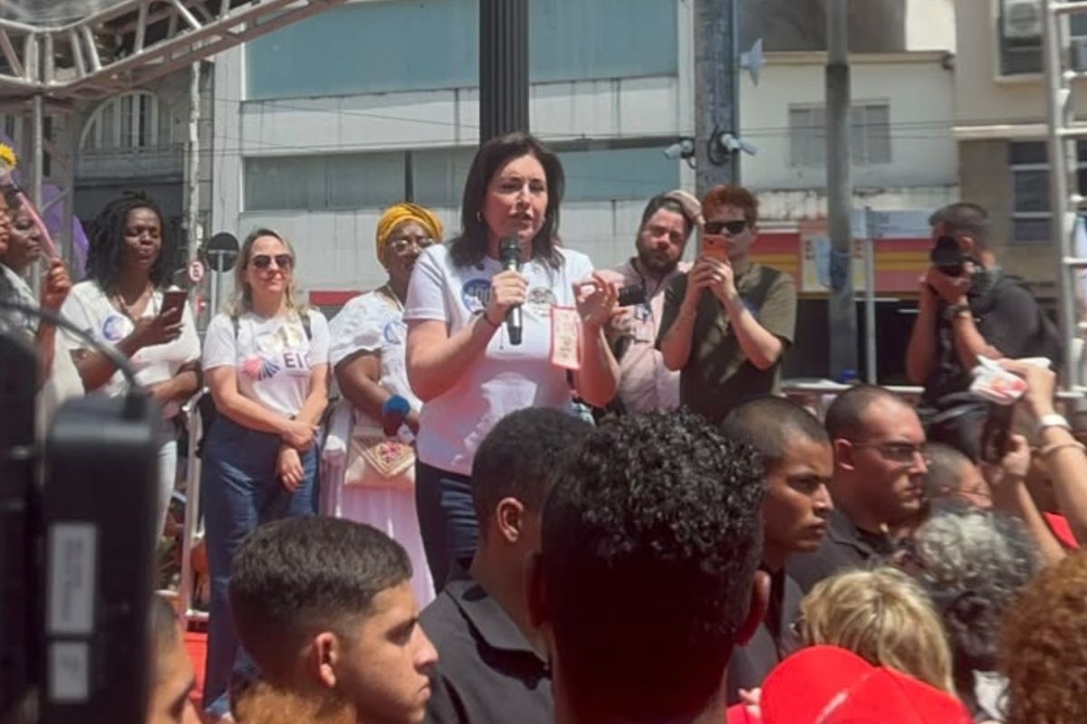 Simone Tebet defende a liberdade religiosa após polêmica