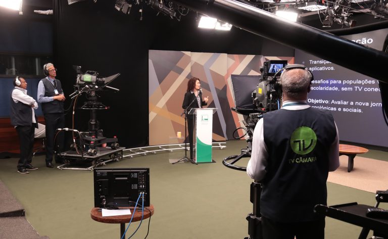 Rede legislativa faz cobertura eleitoral ao vivo para 130 milhões de brasileiros