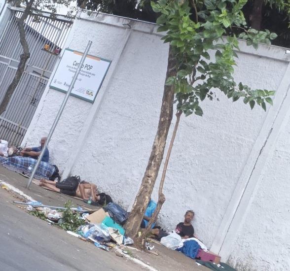 Aumento de população em situação de rua gera temor no Setor Aeroporto