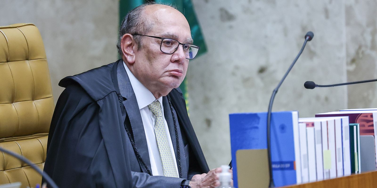 Gilmar Mendes propõe veto a policiais em gabinetes para conter crise no STF
