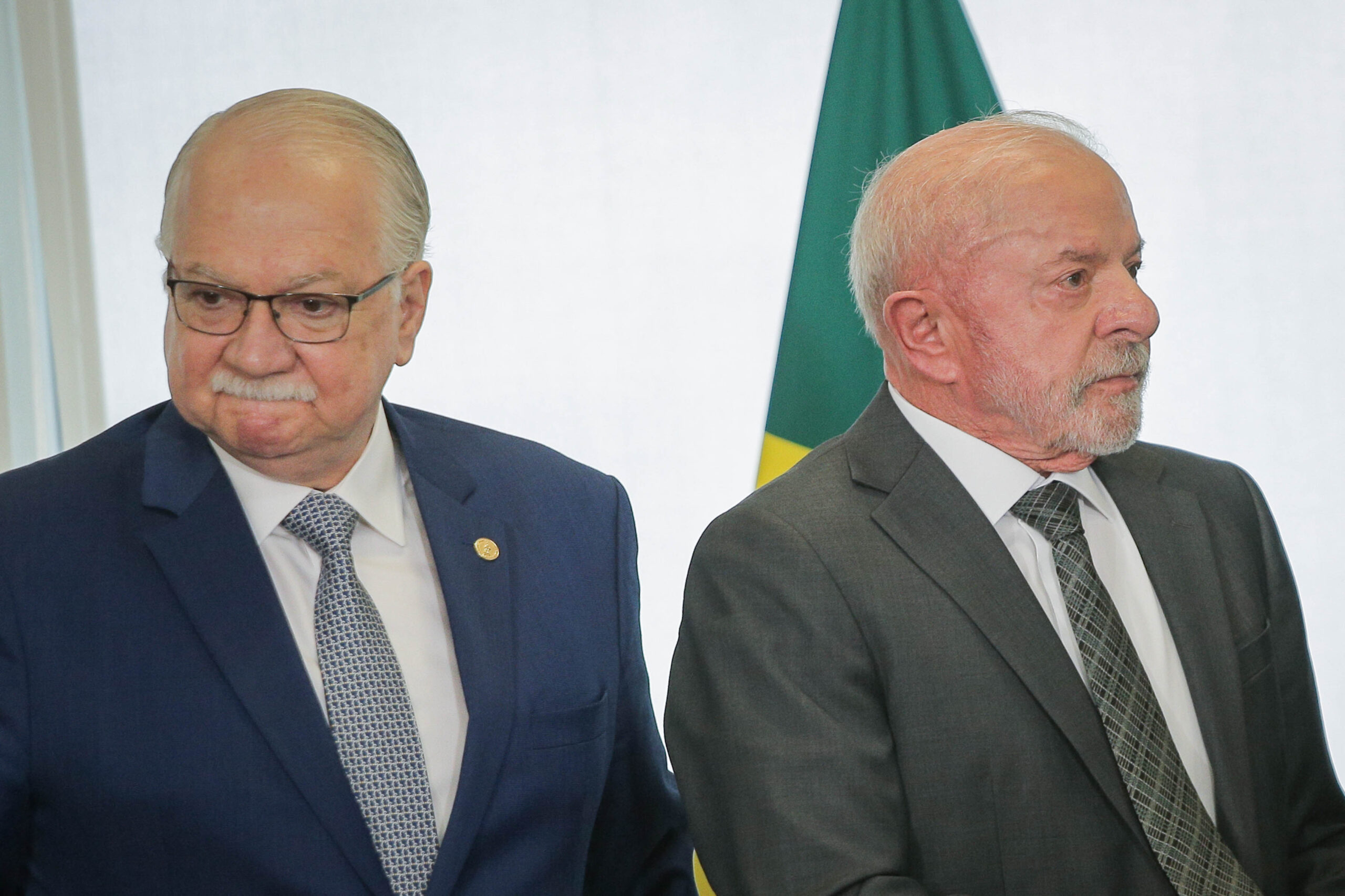 Lula cobra ações de Fachin e Gonet para conter crise no STF