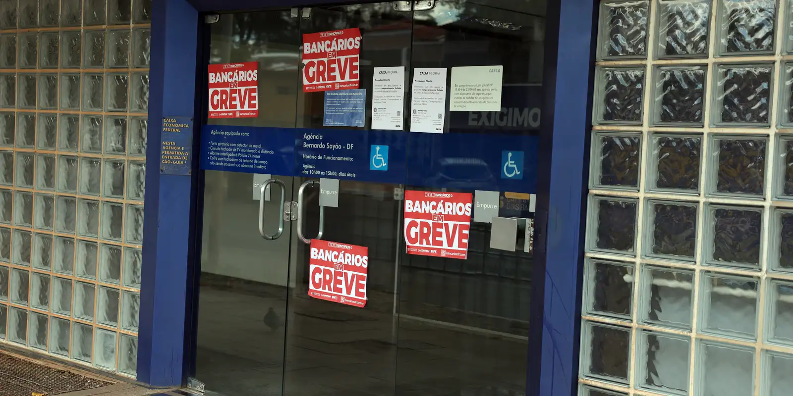TST define que 60% dos empregados da Caixa devem manter as atividades
