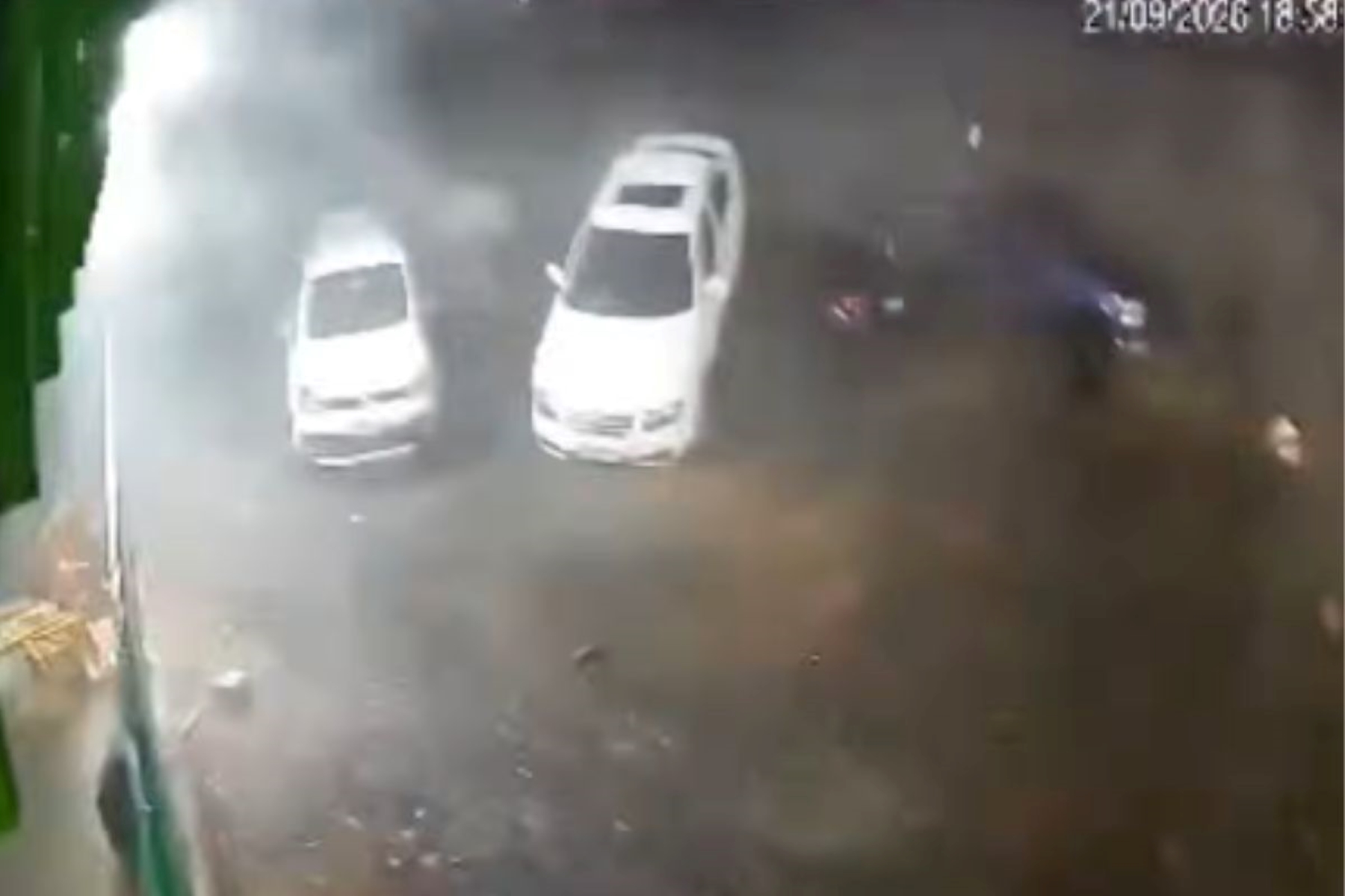 Temporal no Paraná causa estragos, levanta carro e destelha catedral