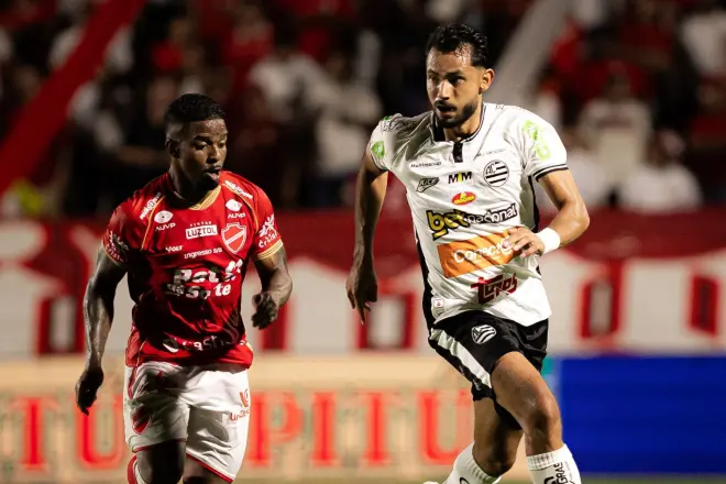 Vila Nova sofre goleada de 5 a 0 na Série B e perde chance de liderança