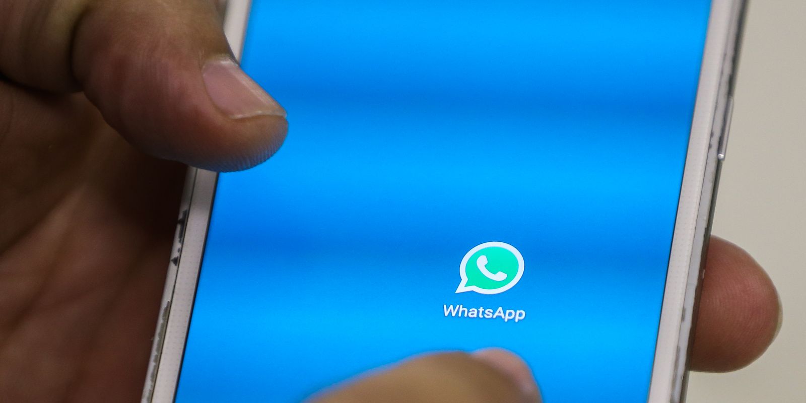 WhatsApp lança controle parental para proteger adolescentes no Brasil