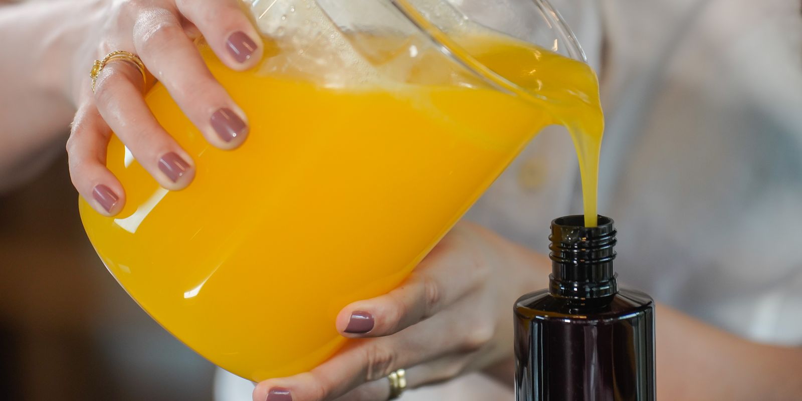 Anvisa define lista de cosméticos artesanais permitidos no país