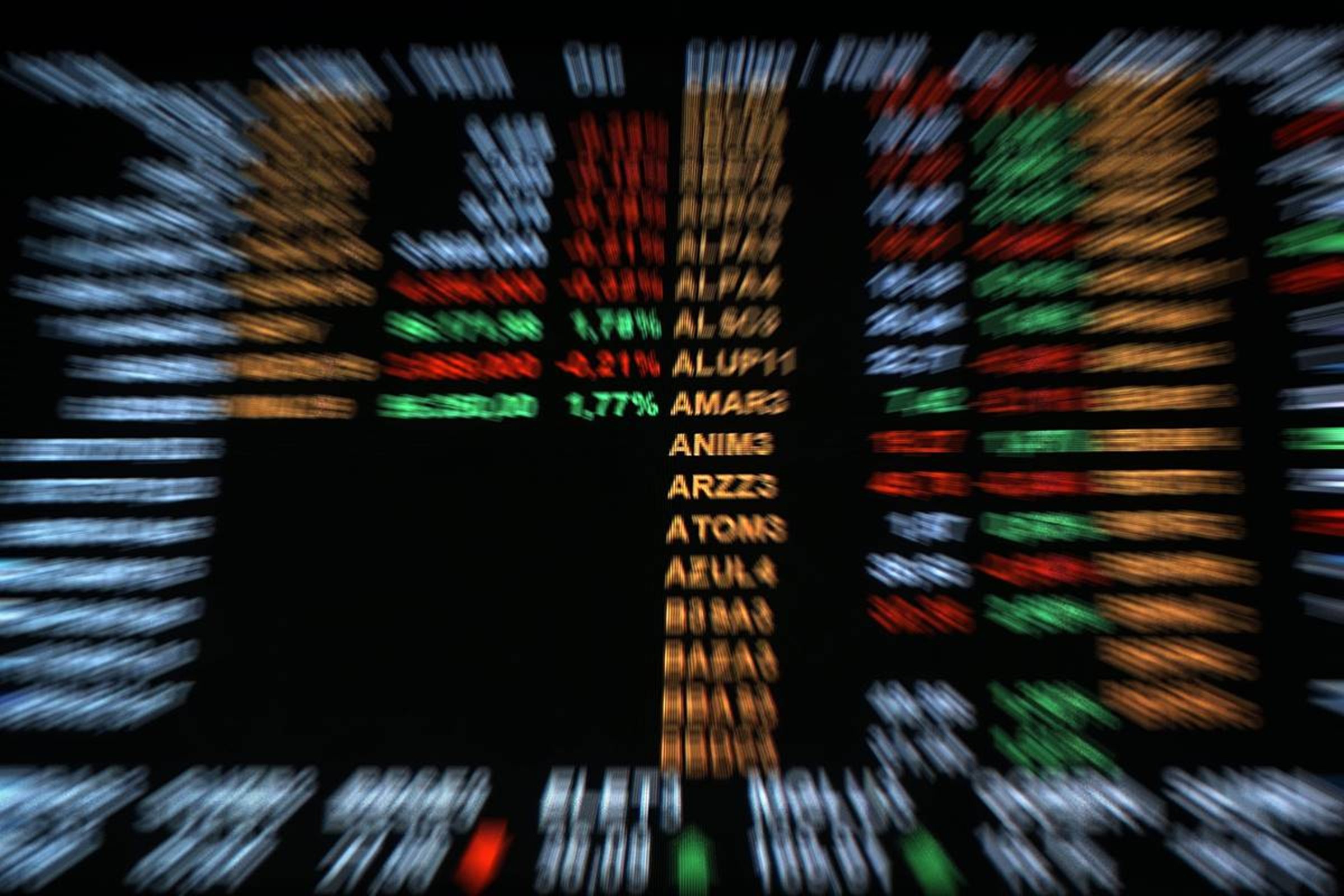 Bolsa de valores abre em alta nesta terça após forte tombo recente