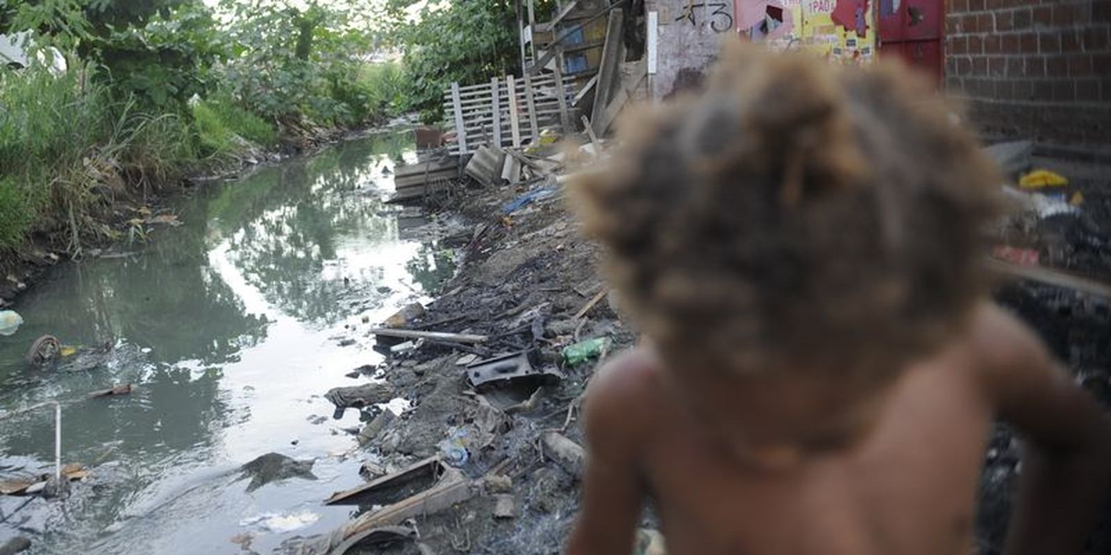 Unicef alerta que 30 milhões de crianças sofrem com riscos climáticos no Brasil
