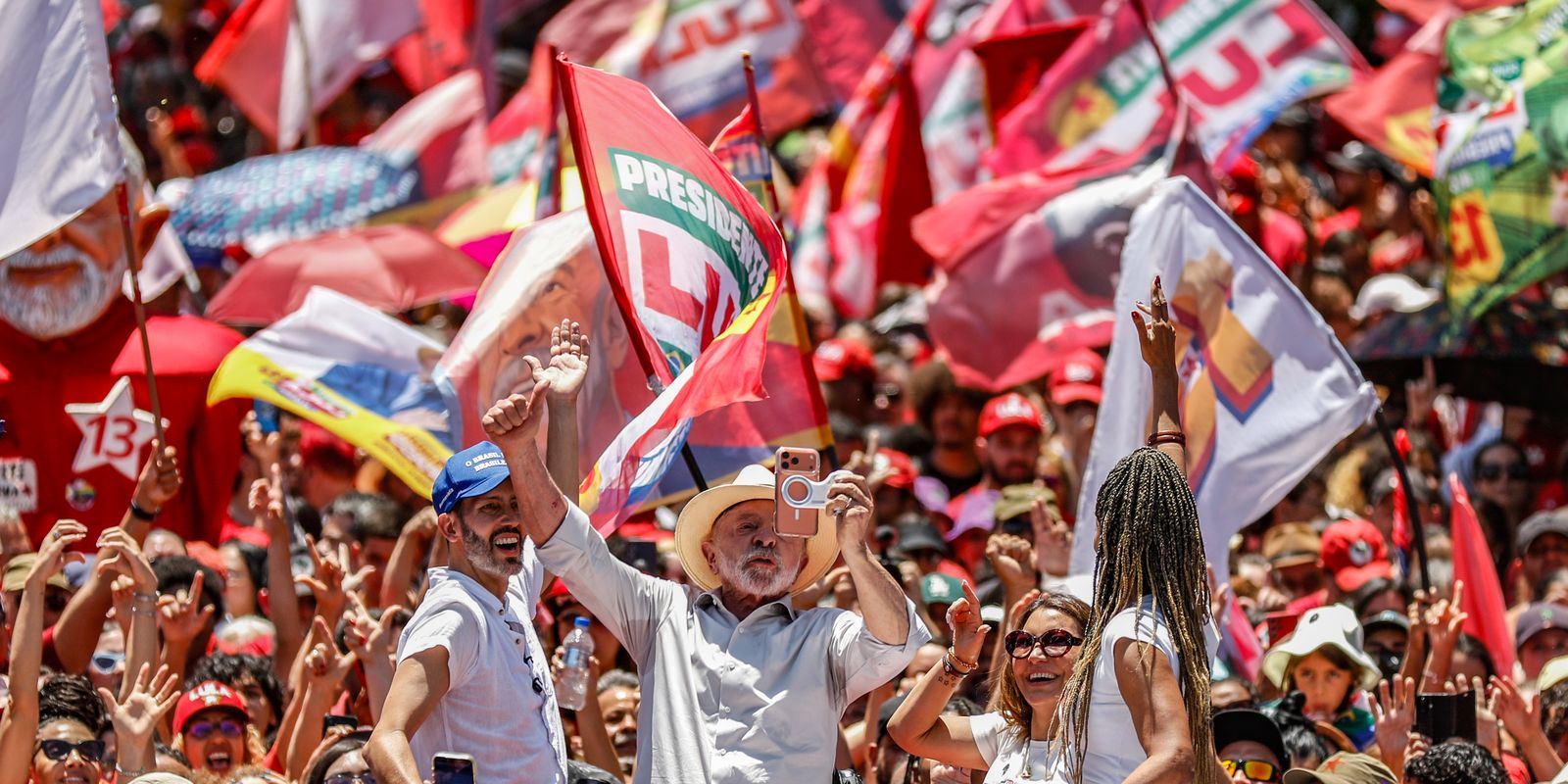 Banco Master: Brasil não será governado por sócios, afirma Lula
