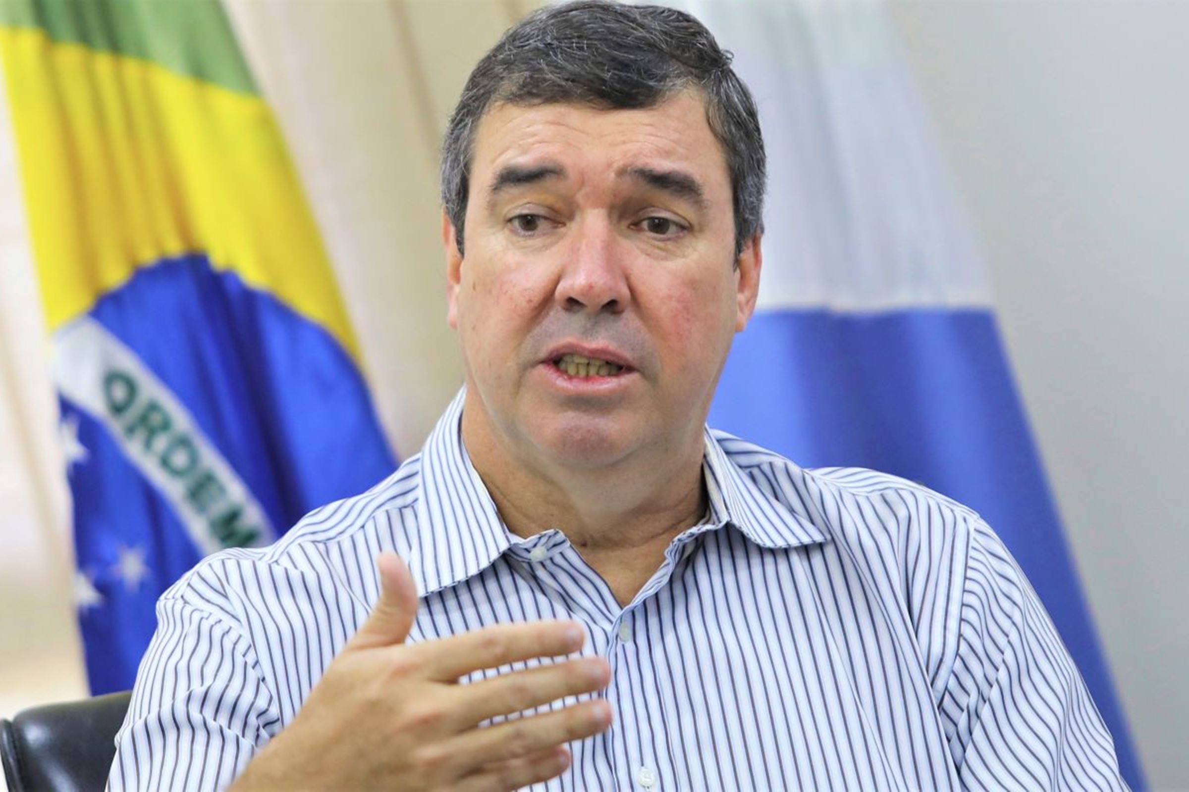 Eleições 2026: Eduardo Riedel garante reeleição no Mato Grosso do Sul