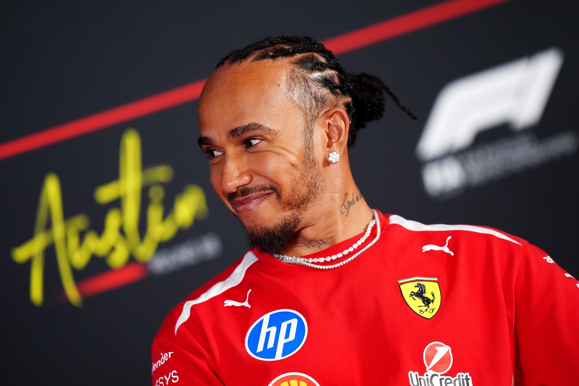 Lewis Hamilton quer adiar aposentadoria na Fórmula 1 por sonho na África