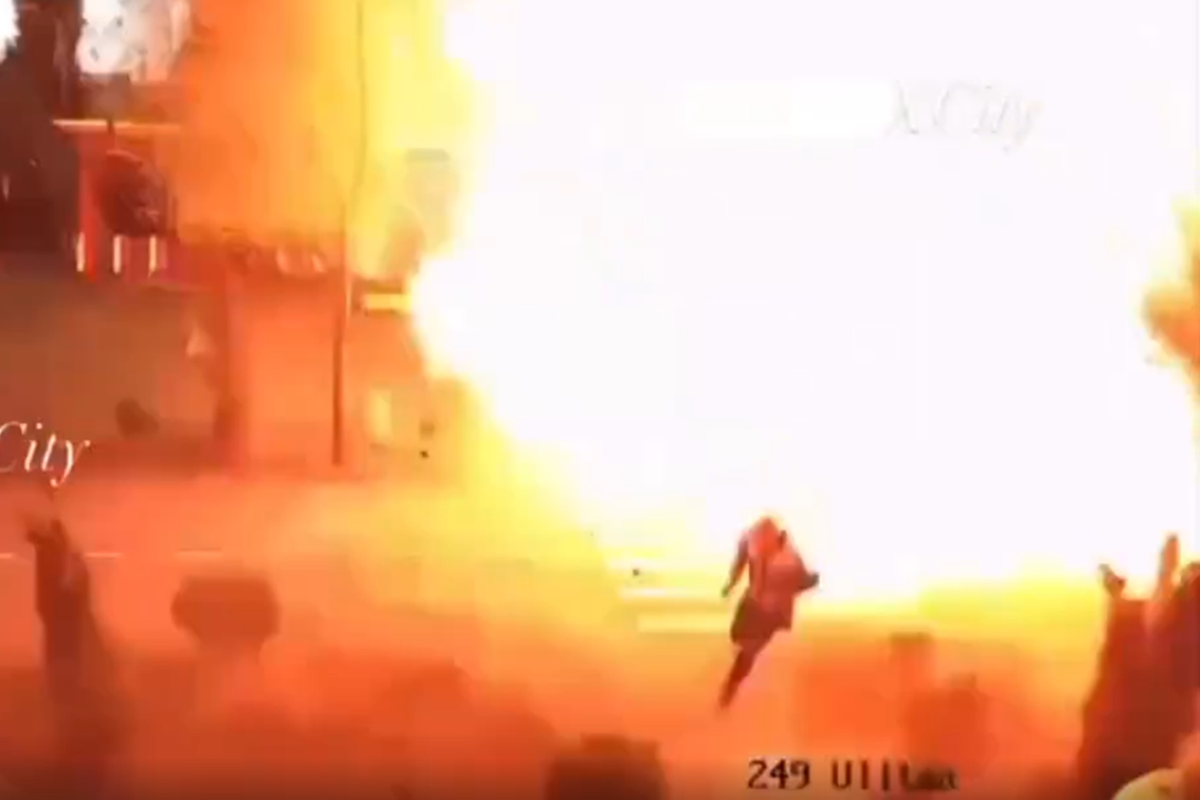 Homem sobrevive a ataque de drone russo nos arredores de Kiev