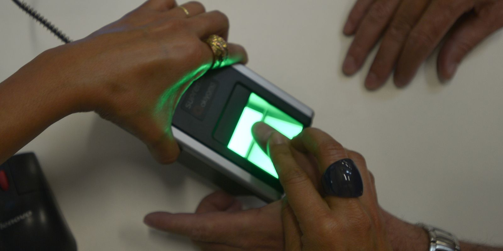 Inss emite alerta urgente sobre fraudes envolvendo biometria