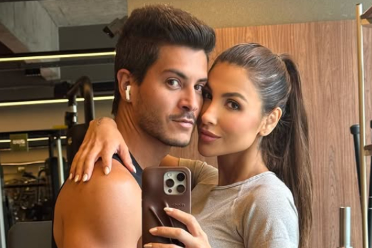 Jheny Santucci anuncia fim do relacionamento com Arthur Aguiar e nega boatos