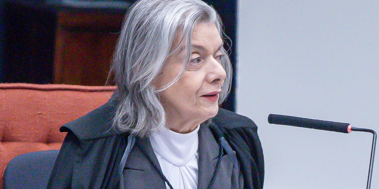 Ministra nega pedido de transporte interestadual gratuito nas eleições