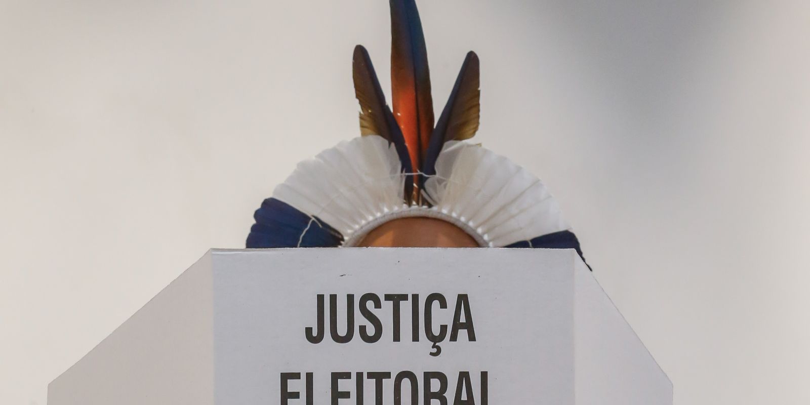 MPE cobra do TSE ações para garantir o voto de indígenas no segundo turno